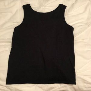 Black twist back Gap tank. Never worn!